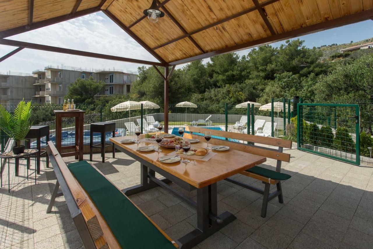 Villa Honey Seget Vranjica Exterior photo